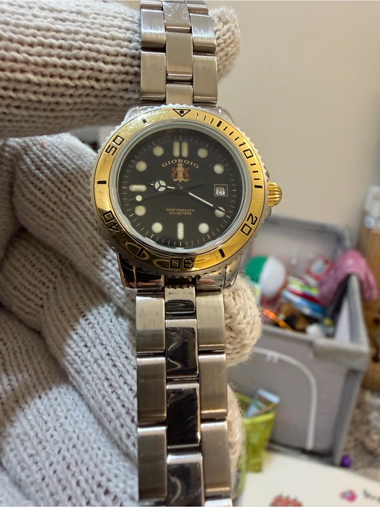 Giorgio Beverly Hills Accessories - Vintage Giorgio Beverly Hills Swiss Made Ladies Luxury Sport Watch